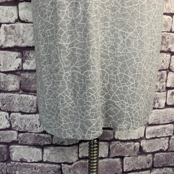 RVCA Gray Cage Style Top Size L - Picture 3 of 9